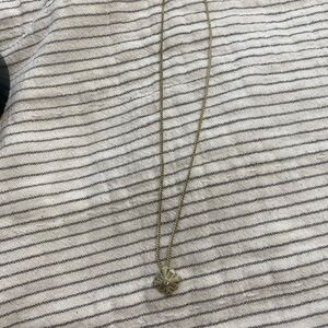Kendra Scott Short Gold Pendant Necklace